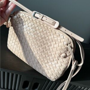 Bottega Veneta Nodini Crossbody Leather Bag